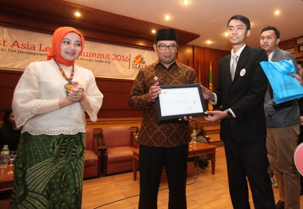 Wali Kota Bandung Ridwan Kamil saat kegiatan South East Asia Leaders Summit (SEALS) 2016 di Graha Sanusi Hardjadinata Universitas Padjadjaran, Rabu (20/4). by Humas Pemkot Bandung