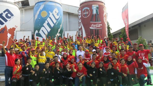 Kontingen Pencak Silat PON XIX Jabar Kunjungi Pabrik Coca-Cola di Ciamnggung, Kab Sumedang. by Agnes/CCAI
