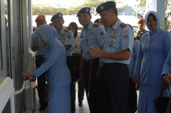 Danlanud Sulaiman Kol Pnb M. Syafii, S.I.P., M.M., meresmikan Klinik Pratama “dr. Murjawan” Lanud Sulaiman di dekat Pos 3 Lanud Sulaiman, Bandung. by Pentak Sulaiman