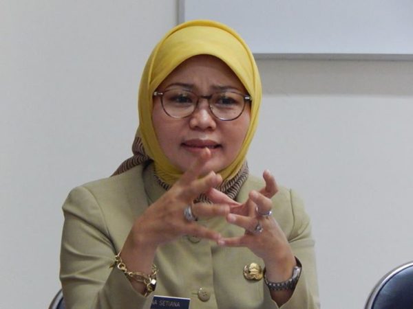 Kadinsos Kab Bandung Nina Setiana. by Humas Pemkab Bandung