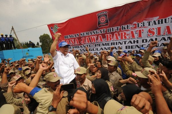 Wagub zJabar Deddy Mizwar saat Apel Kesiapsiagaan Penanggulangan Bencana, di Detasemen Kavaleri Berkuda, Parongpong, KBB, Rabu (24/5). by Humas Pemprov Jabar.