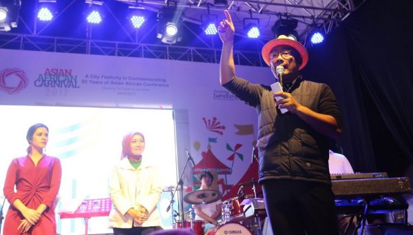 Wali Kota Bandung Ridwan Kamil saat puncak peringatan 62 tahun Konferensi Asia Afrika di Plaza Bale Kota Bandung, Sabtu (13/5). by Humas Pemkot Bandung