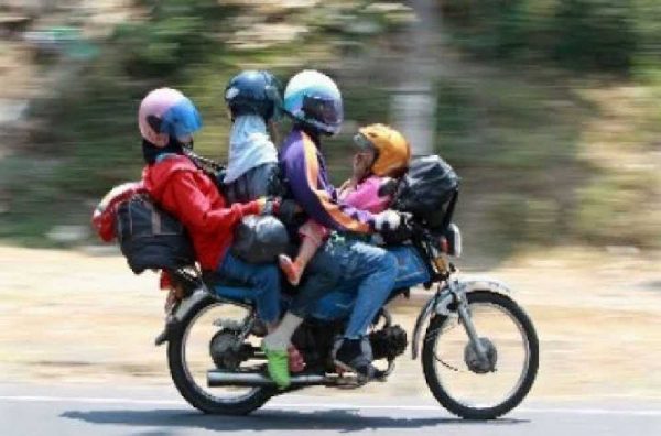 awas-mudik-naik-motor