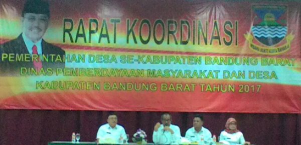 Bupati KBB saat rakor dengan DPMD KBB