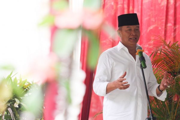 Bacagub Jabar dari PDI Perjuangan Tubagus Hasanuddin. by HMC