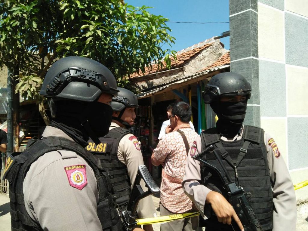 Densus 88 Ciduk Terduga Teroris di Banjaran