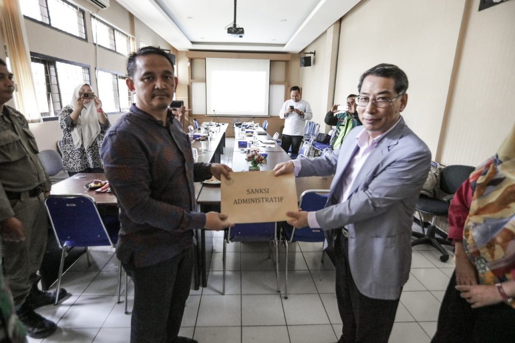 DLH Kab Bandung Sanksi PT HCI