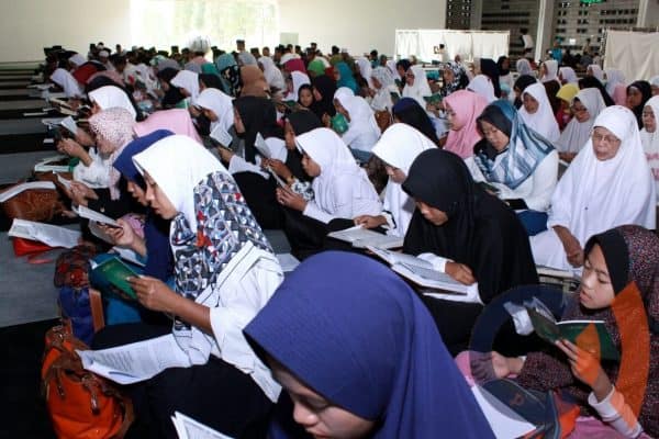 Didoakan Ribuan Jamaah, Jokowi Diyakini Lirik Cak Imin