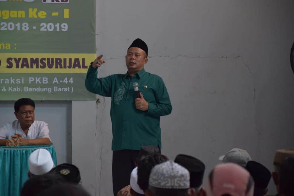 RUU Pesantren Diharap Setarakan Kesejahteraan Guru Pesantren