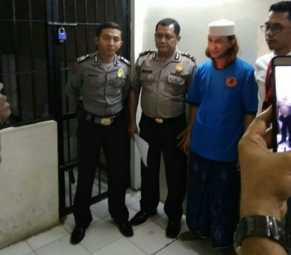 Habib Bahar bin Smith Ditahan Dalam Kasus Penganiayaan Anak