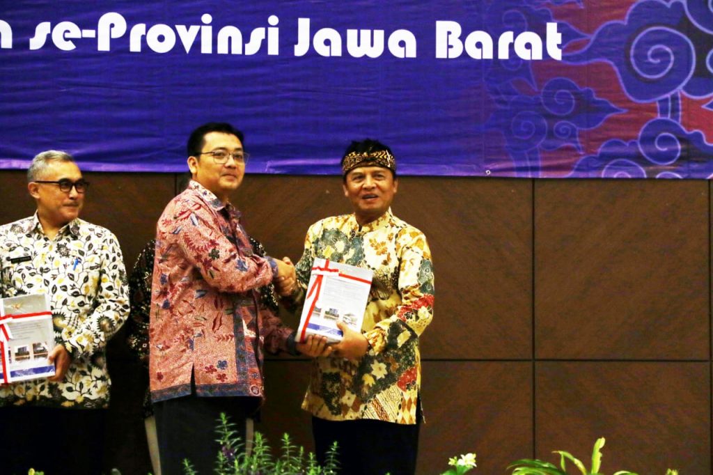 2019, Pemkab Bandung Raih Puluhan Penghargaan