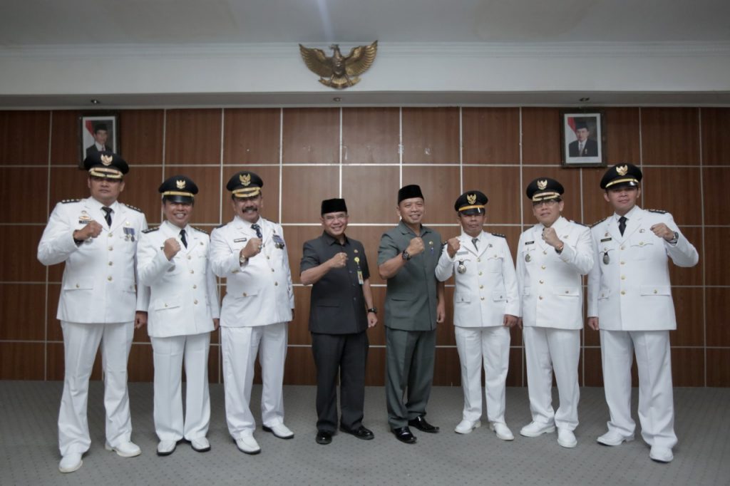 Lantik 6 Camat Baru, Bupati Bantah Jual Beli Jabatan