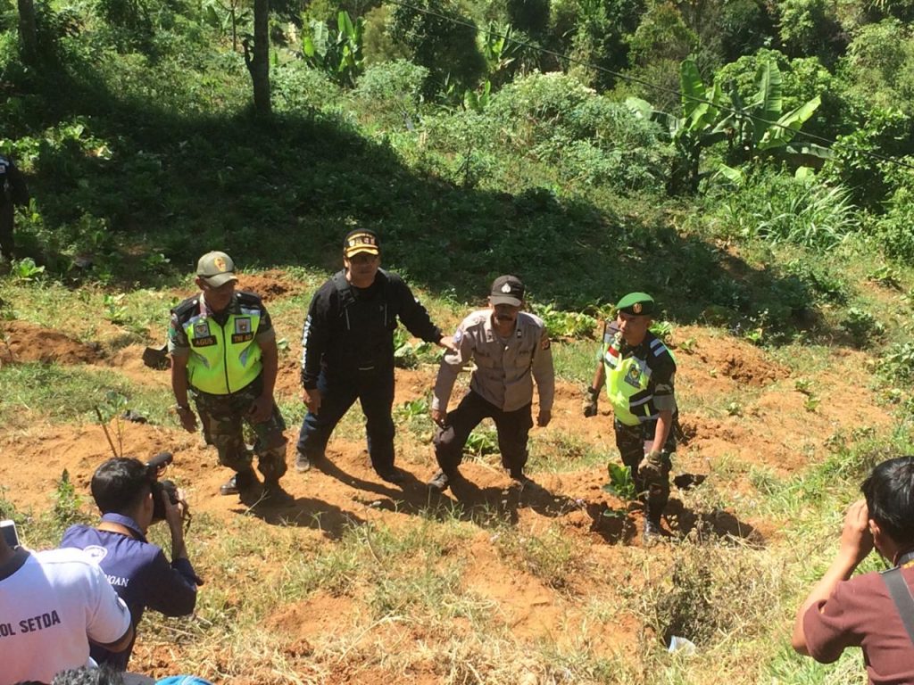 Cegah Longsor, Pemkab Bandung Coba Teknologi Polimer