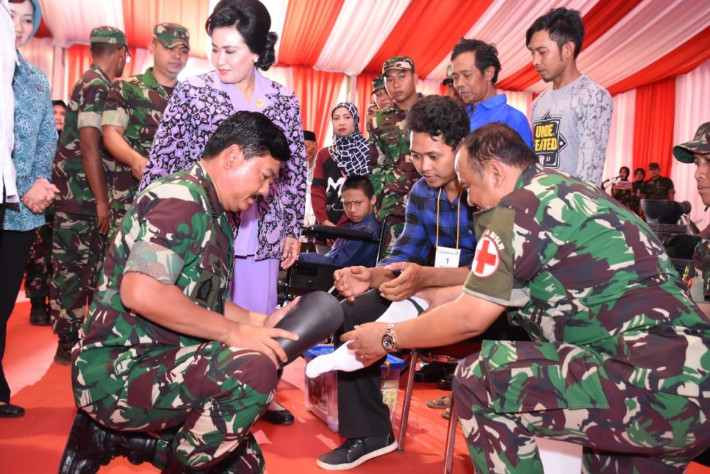 Panglima : “TNI Harus Peka Atas Permasalahan Rakyat”