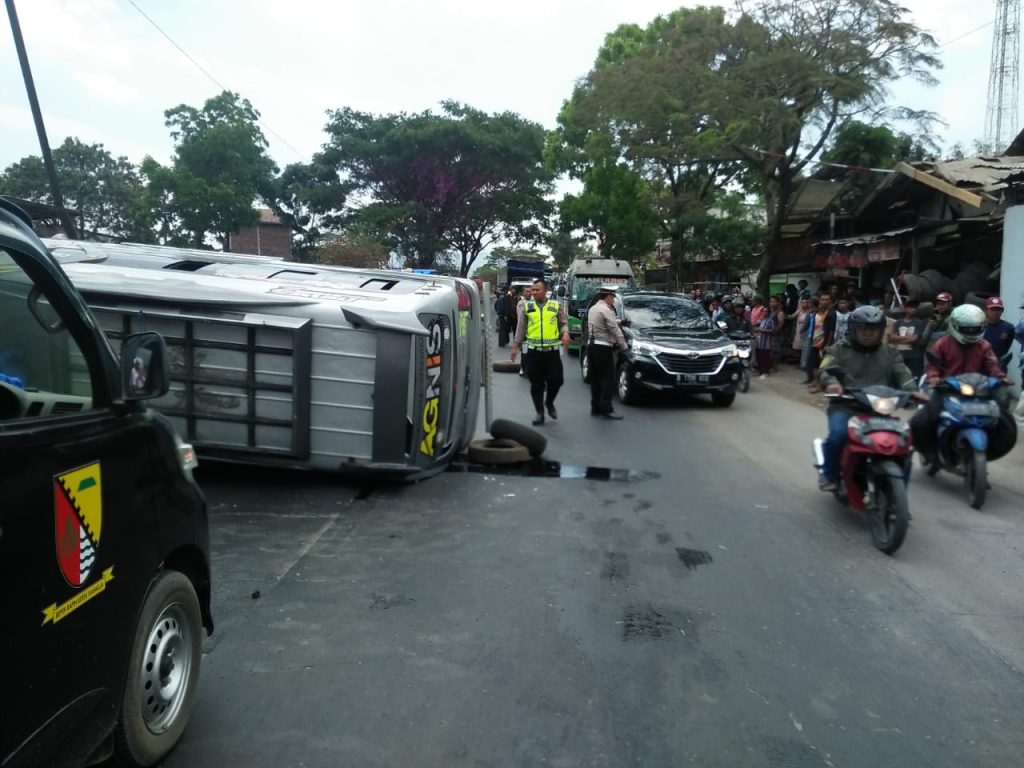 Elf Terguling di Cicalengka, 1 Tewas