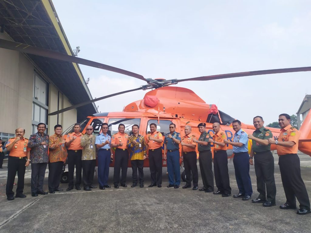 Basarnas – PT DI Serah Terima 2 Unit Helikopter