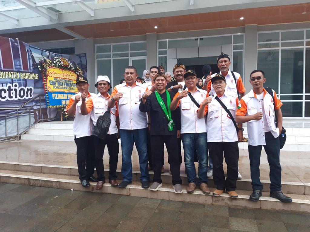 Hallo Bandoeng-Netherland Orari & Pasanggiri Pop Sunda Damas, Masuk Calendar of Event Disparbud 2020