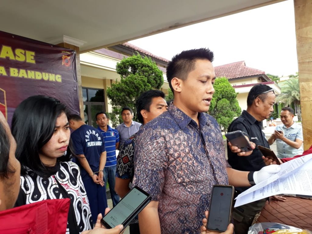 Polresta Bandung Bekuk 5 Tersangka Trafficking Gadis Bawah Umur