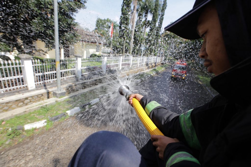 Pemkab Bandung Gelar Disinfeksi Massal