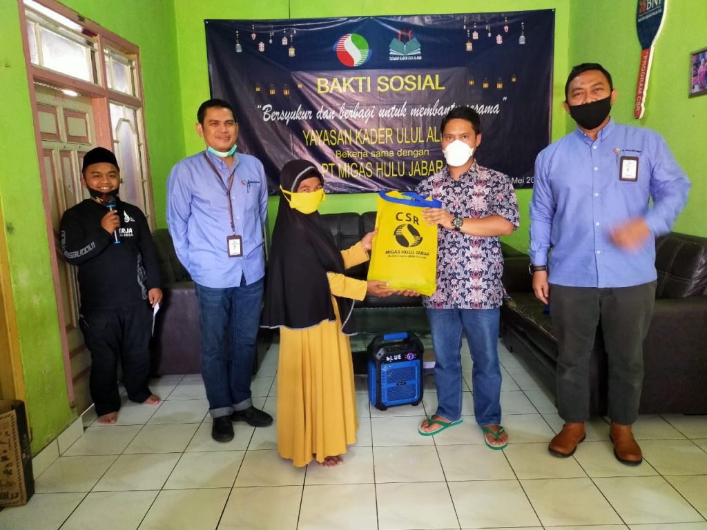 Yayasan Ulul Albab Gandeng Hulu Migas Jabar Gelar Baksos