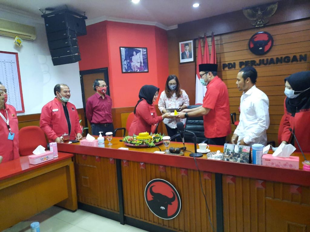 Koalisi PDI Perjuangan-PAN Resmi Usung Yena-Atep