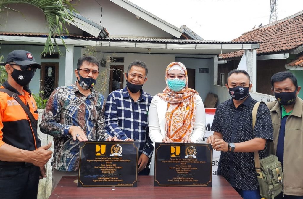 Iis Edy Prabowo Resmikan Program PISEW di Kab Bandung