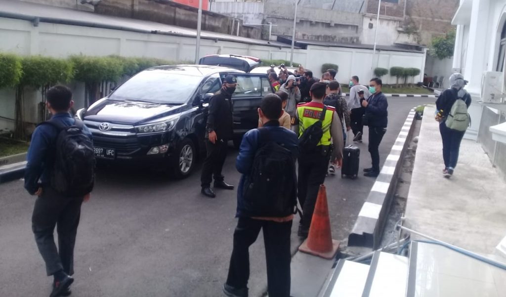 KPK Geledah Ruang Salah Satu Anggota DPRD Jabar