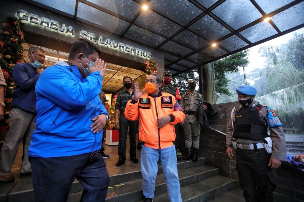 Perayaan Natal di Kota Bandung Khidmat Sesuai Prokes