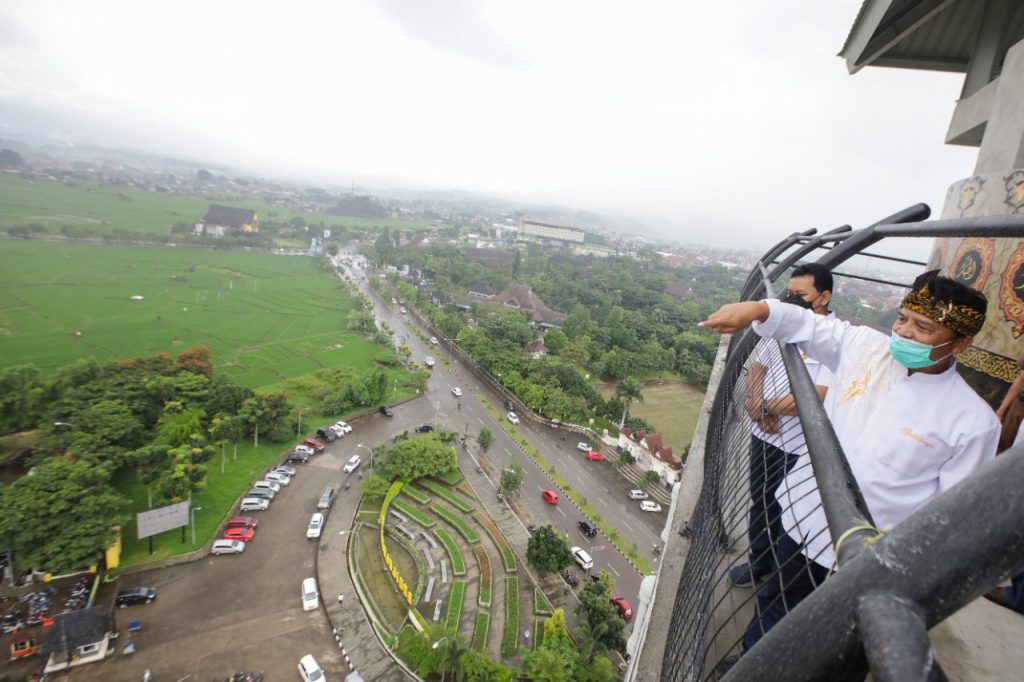 Skywalk dan Munara 99 Sabilulungan, Karya Terakhir Bupati Dadang Naser