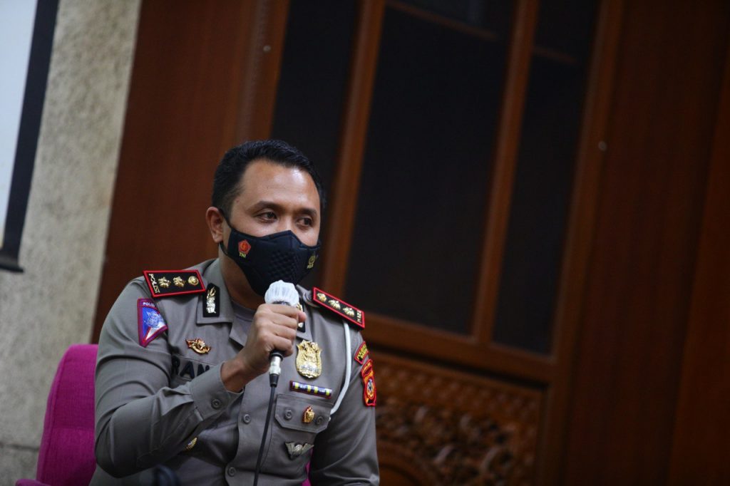 Polrestabes Bandung Buka-Tutup Jalan Efektif Tekan Penyebaran Covid-19