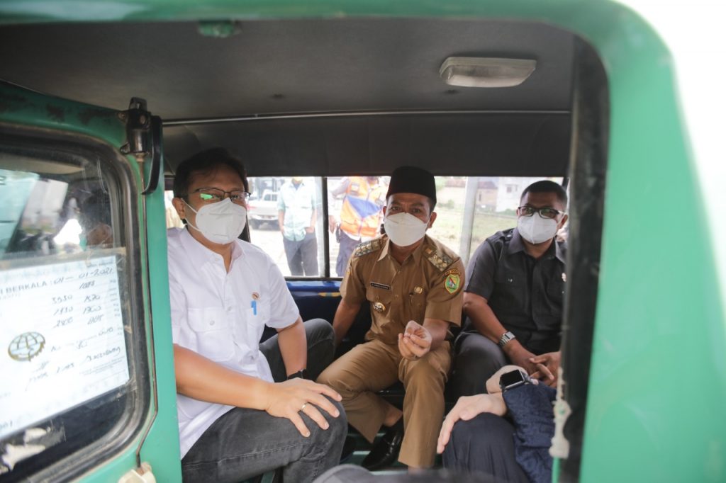 Menkes Apresiasi Bupati Bandung Soal Layanan Antar Jemput Vaksinasi Lansia