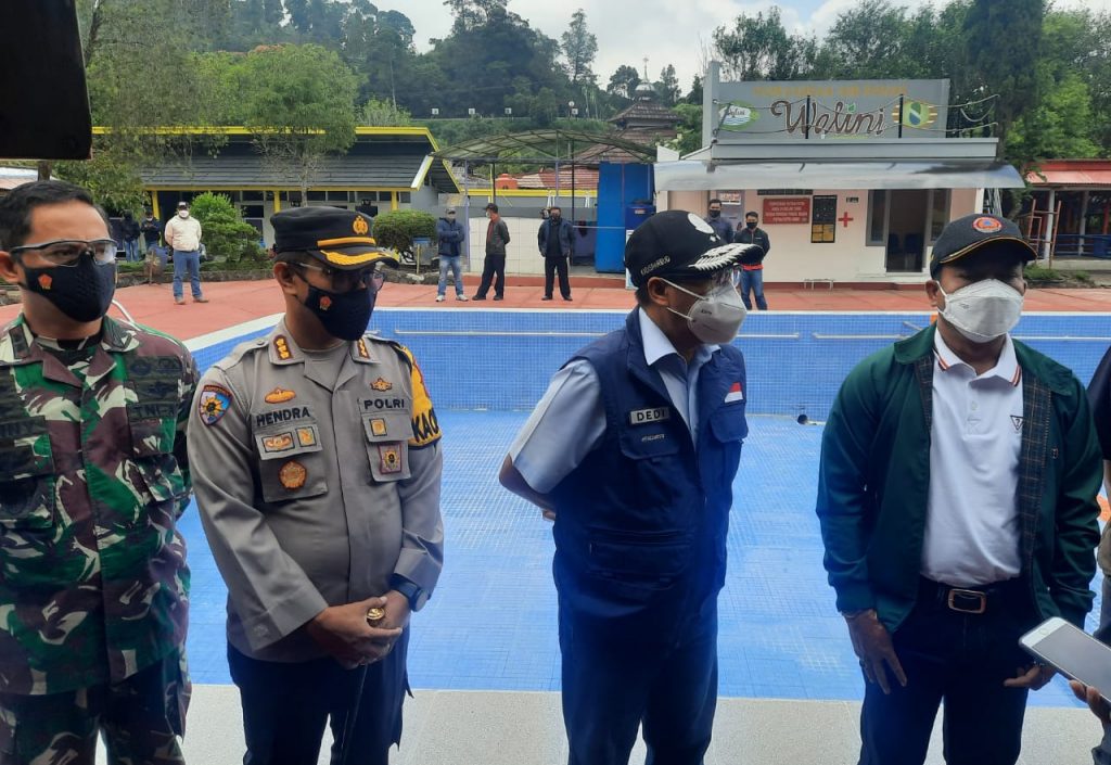 Bupati Bandung: Wisata Kolam Renang Ditutup Sementara