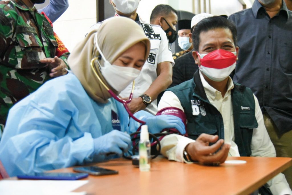 Gencar Vaksinasi Massal, Kasus Covid 19 di Kabupaten Bandung Menurun
