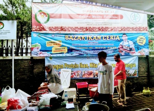 Ungkit UKM, Dinas Kelautan dan Perikanan Propinsi  Jabar Gelar Bazaar Ikan Ceria