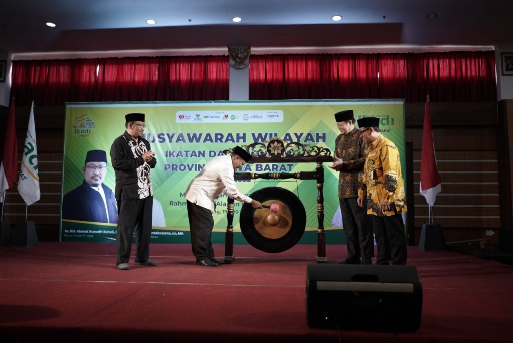 Begini Pesan Wagub Jabar Kepada Ketua IKADI Jabar Terpilih