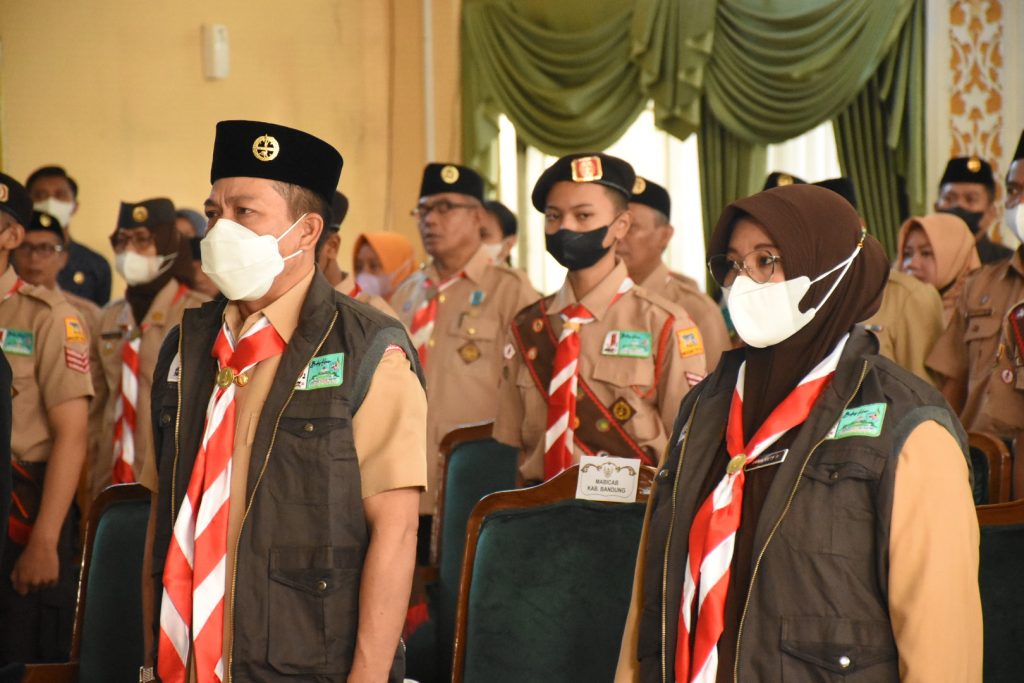 Bupati Bandung Lepas 16 Peserta Jambore Nasional XI