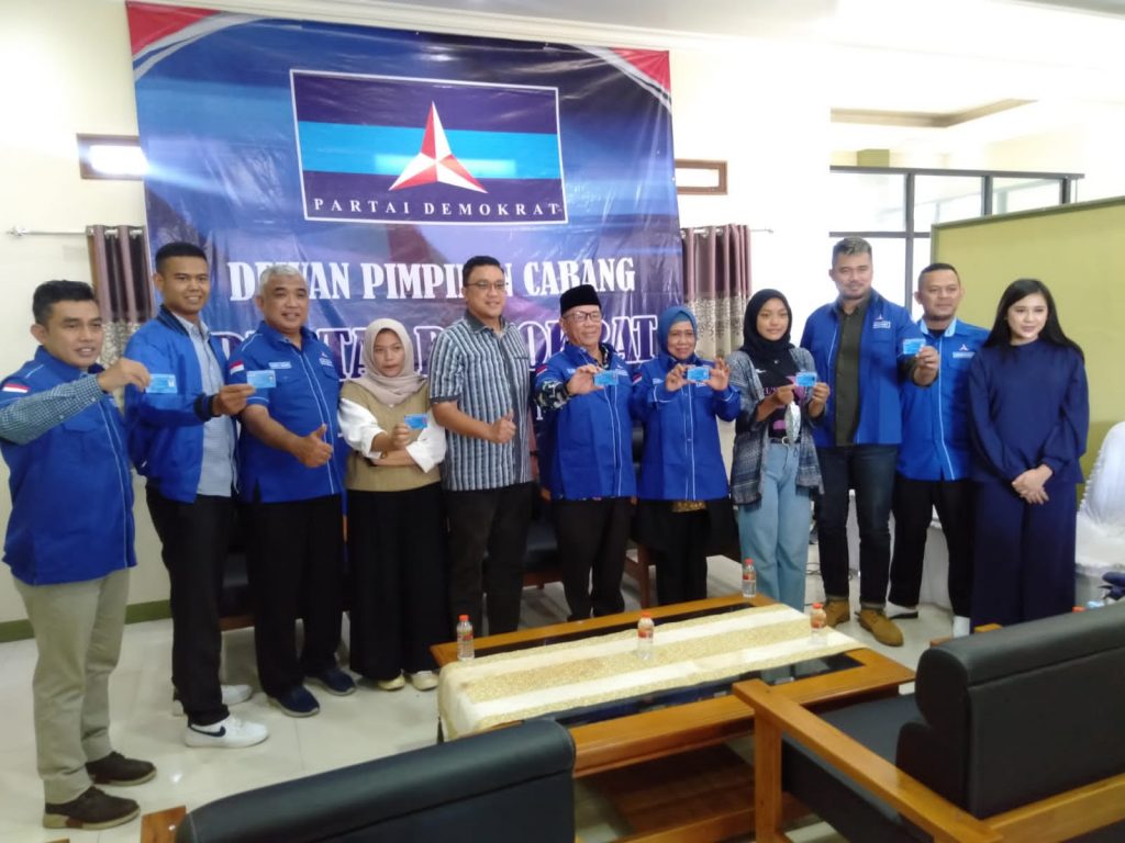Kader Milenial Ramai-ramai Gabung Partai Demokrat