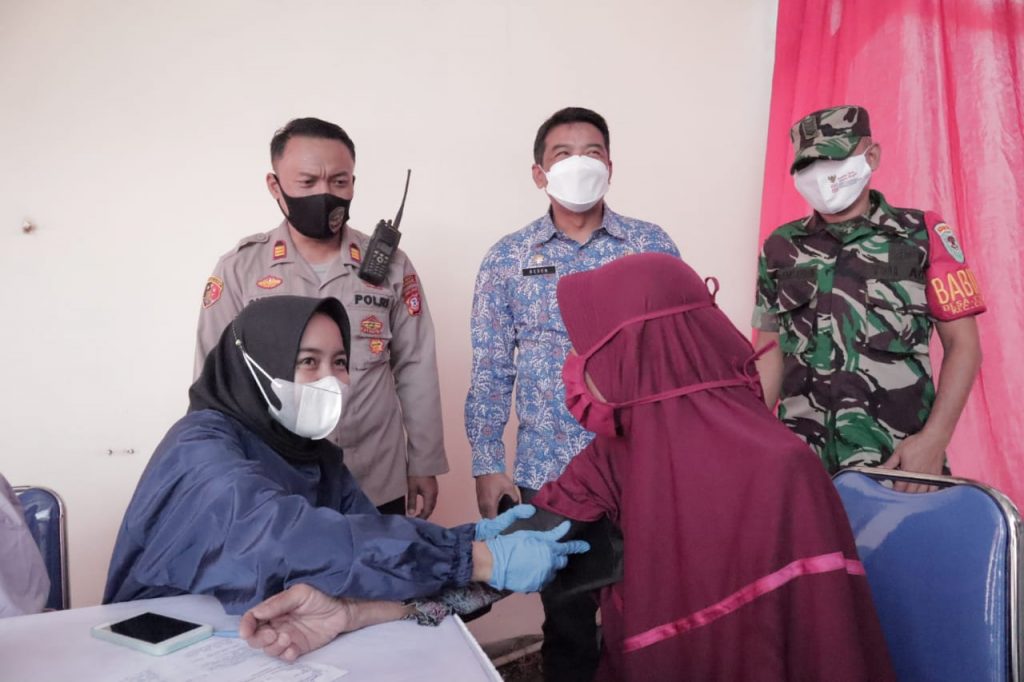 Polsek Cikancung Laksanakan Gebyar Vaksin Booster