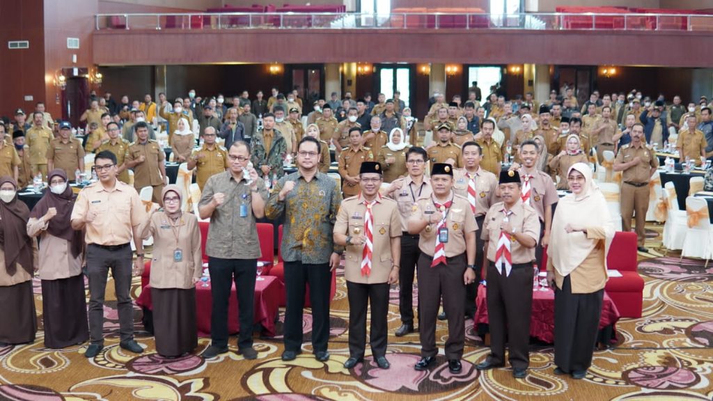 Bupati Bandung Instruksikan Aparat Desa Tingkatkan Pelayanan