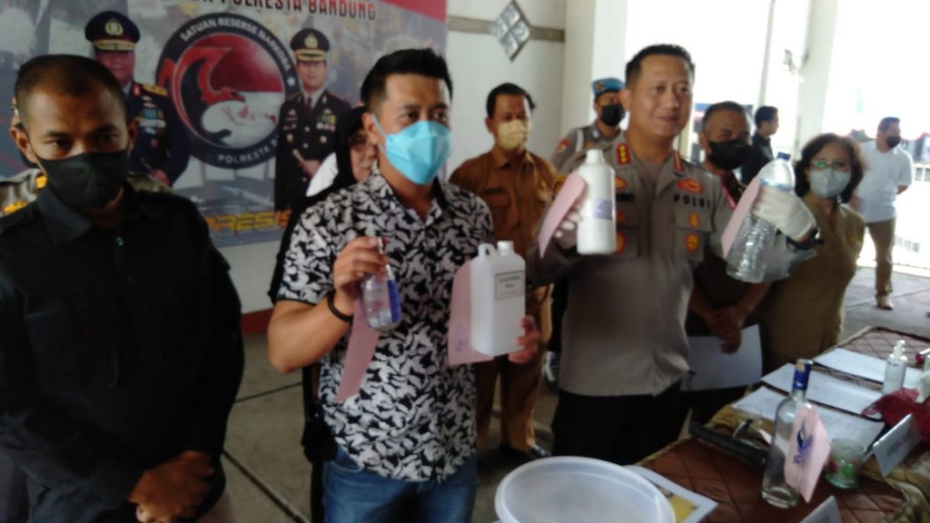 Polresta Bandung Tangani Kasus Pesta Miras Oplosan yang Menyebabkan Empat Pemuda Meninggal Dunia