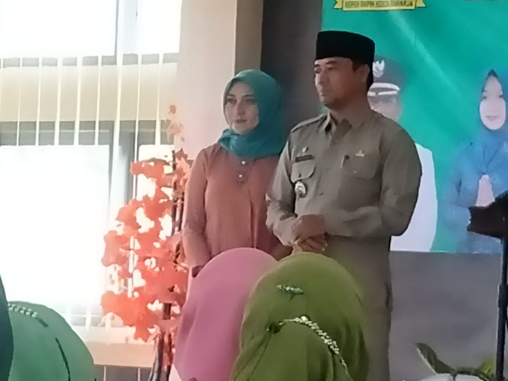 Camat Solokanjeruk Diserahterimakan