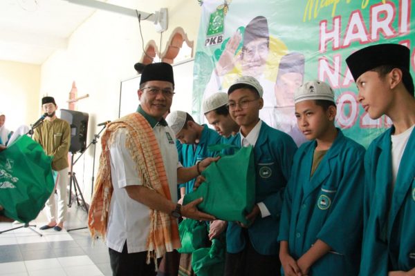 Rayakan Hari Santri Nasional, DPC PKB Kab Bandung Gelar Aksi Pelayanan Sosial untuk Santri dan Masyarakat