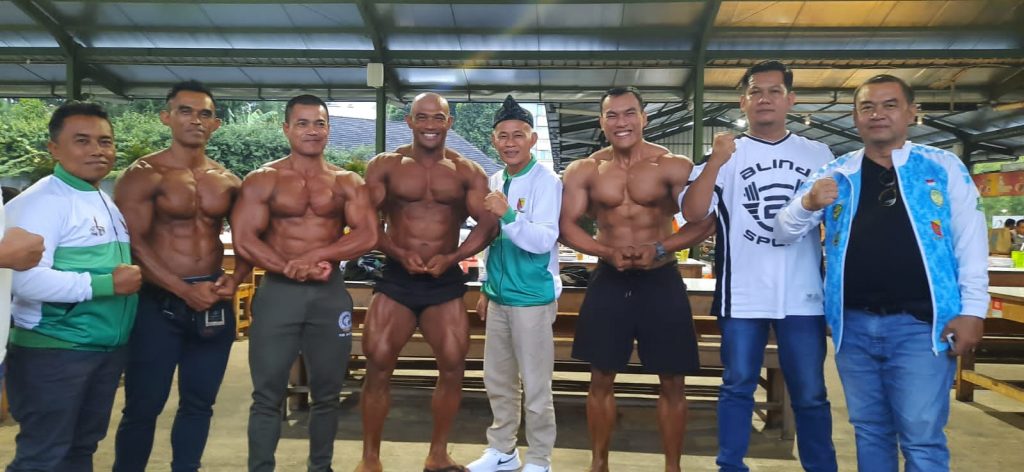 Tiga Atlet Binaraga Raih Medali Emas dan Perak