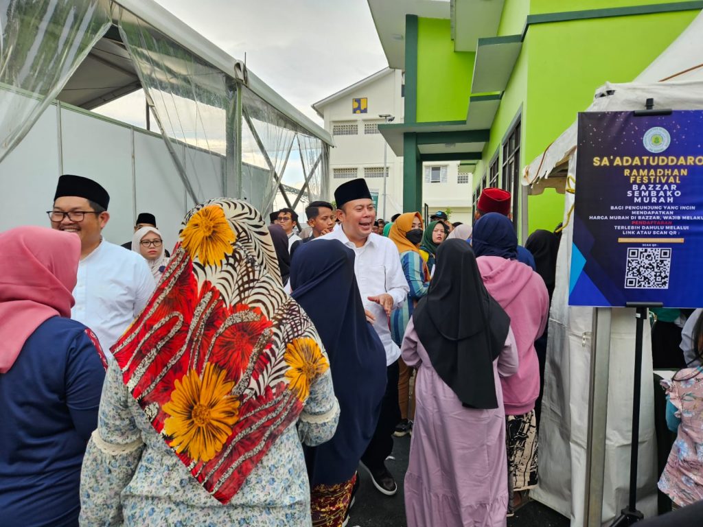Meriah, Rabbani Festival Ponpes Sa’adatuddaroin-Bank Indonesia