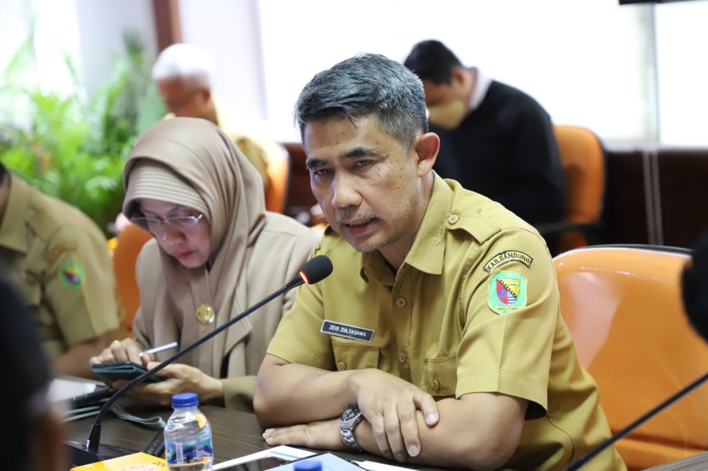 DPUTR Kab Bandung Lebih Berdayakan Pengusaha Lokal