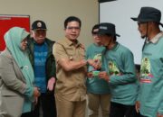 Bupati Bandung Beri BPJS TK Gratis Bagi 88 Ribu Petani