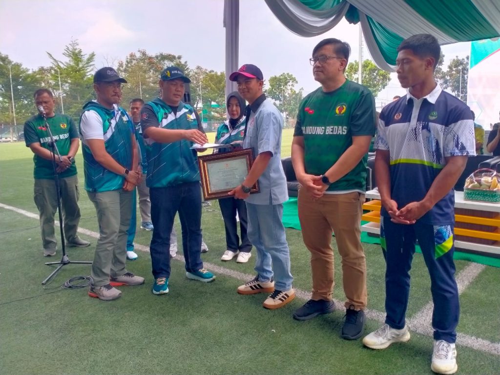 Para Atlet Berprestasi di PON Aceh-Sumut Disambut Hangat KONI Kab Bandung