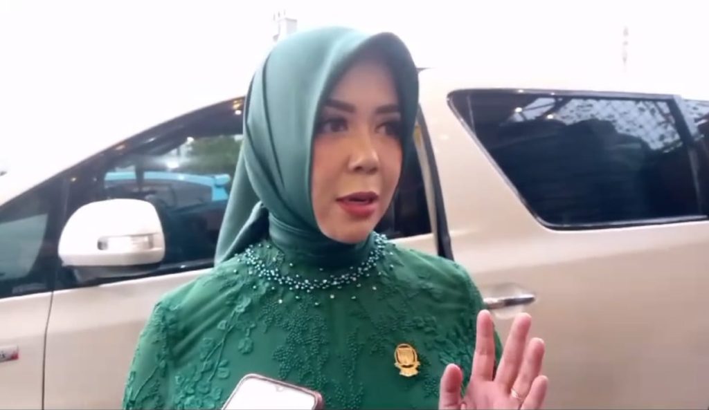 Renie Rahayu Fauzi Catat Sejarah Jadi Ketua DPRD Kab Bandung Perempuan Pertama
