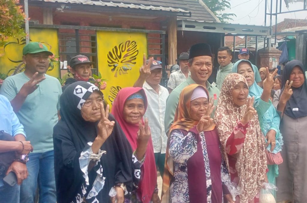 Tokoh Masyakarat Desa Banyusari Katapang Blak-blakan Dukung Penuh Cabup Bandung Nomor 2 Dadang Supriatna