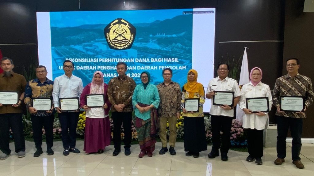 Berkat Kebijakan Dadang Supriatna, Pemkab Bandung Raih Penghargaan dari Kementerian ESDM